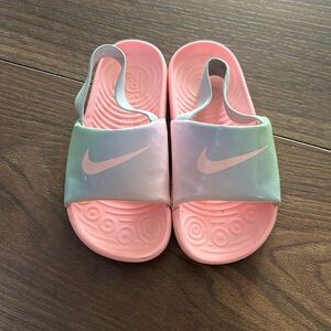 Nike girl sandals